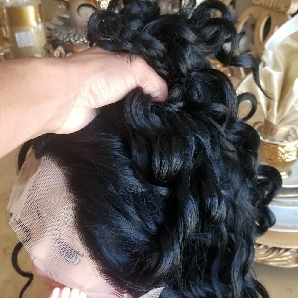 Beautiful Black Curly Lace Front Wig 26-28 inches - Thumbnail 5