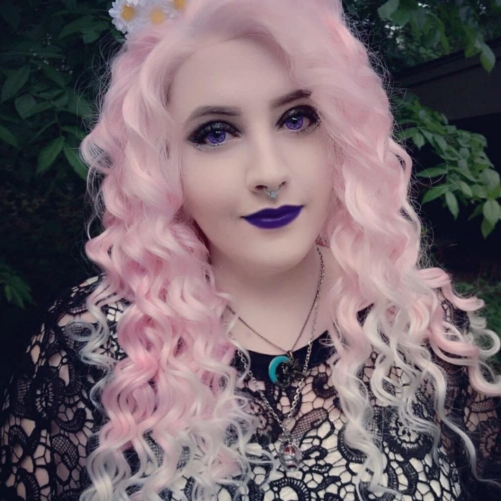 Beautiful White Tip Pink LaceFront Wig 24-26 inch - Thumbnail 2