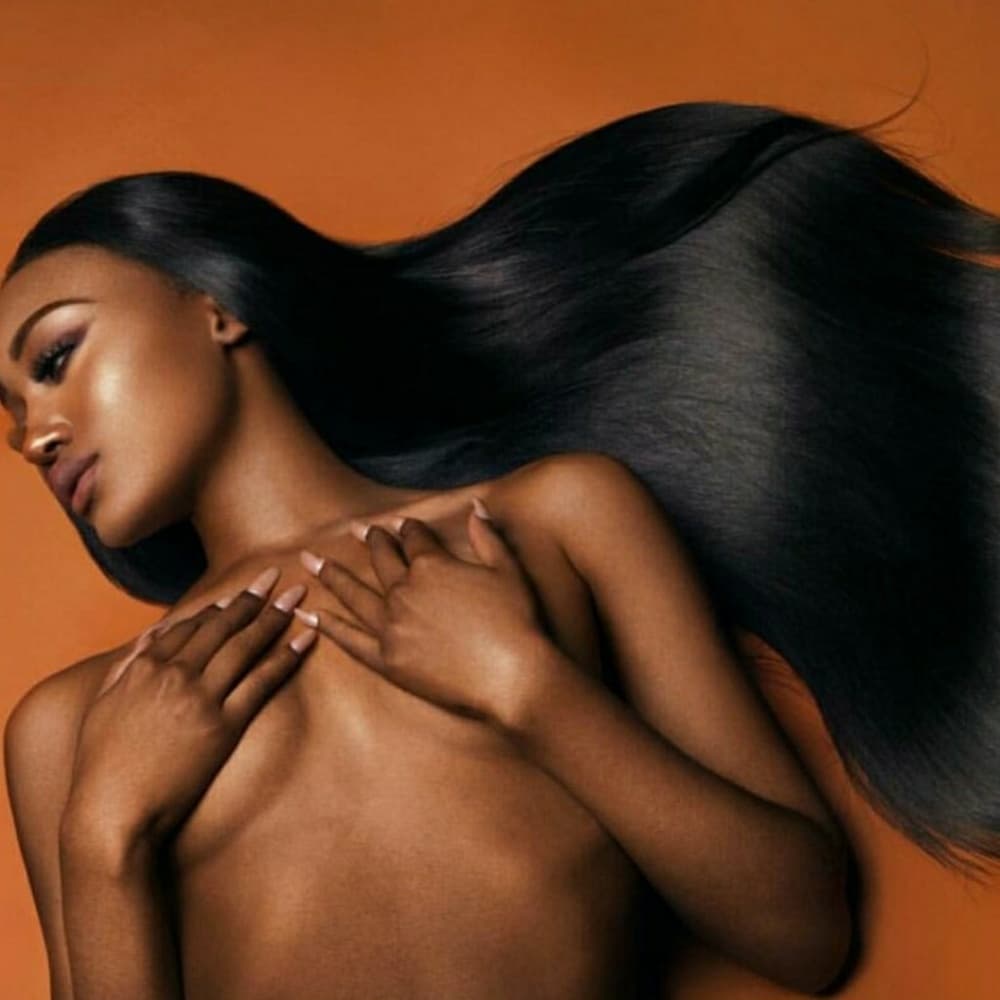 Yaki Beauty Lace Front Wig 26-28 inches!! - Thumbnail 2