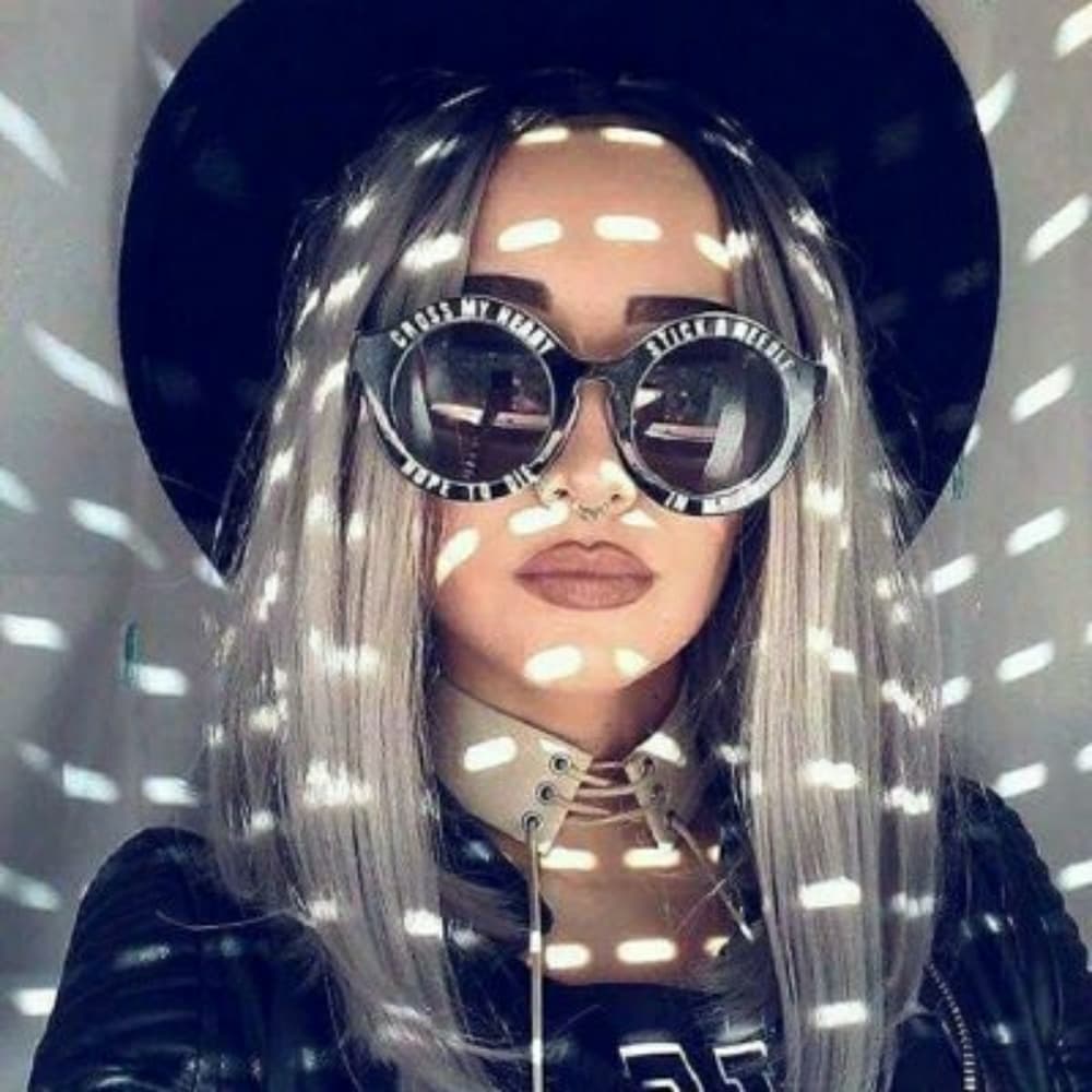 Ombre Gray Beauty LaceFront Wig - Thumbnail 4