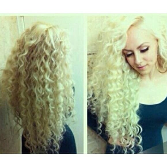 Blonde Beauty Bombshell Lace Front Wig 26-28 inch! - Thumbnail 3