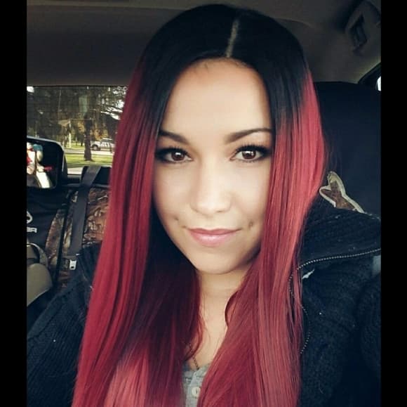 Black Red Lacefront Wig 22-24 inches!! - Thumbnail 3