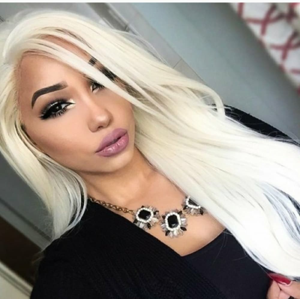 Blonde Beauty LaceFront Wig 22-24 inches #613!! - Thumbnail 3