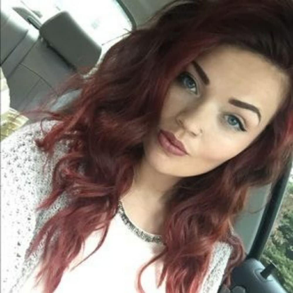 Red Layered Beauty Waves Wig-Ready to Ship Today!! - Thumbnail 8