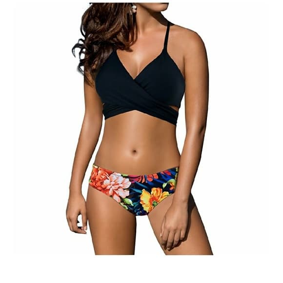 Beautiful Bikini - Thumbnail 6