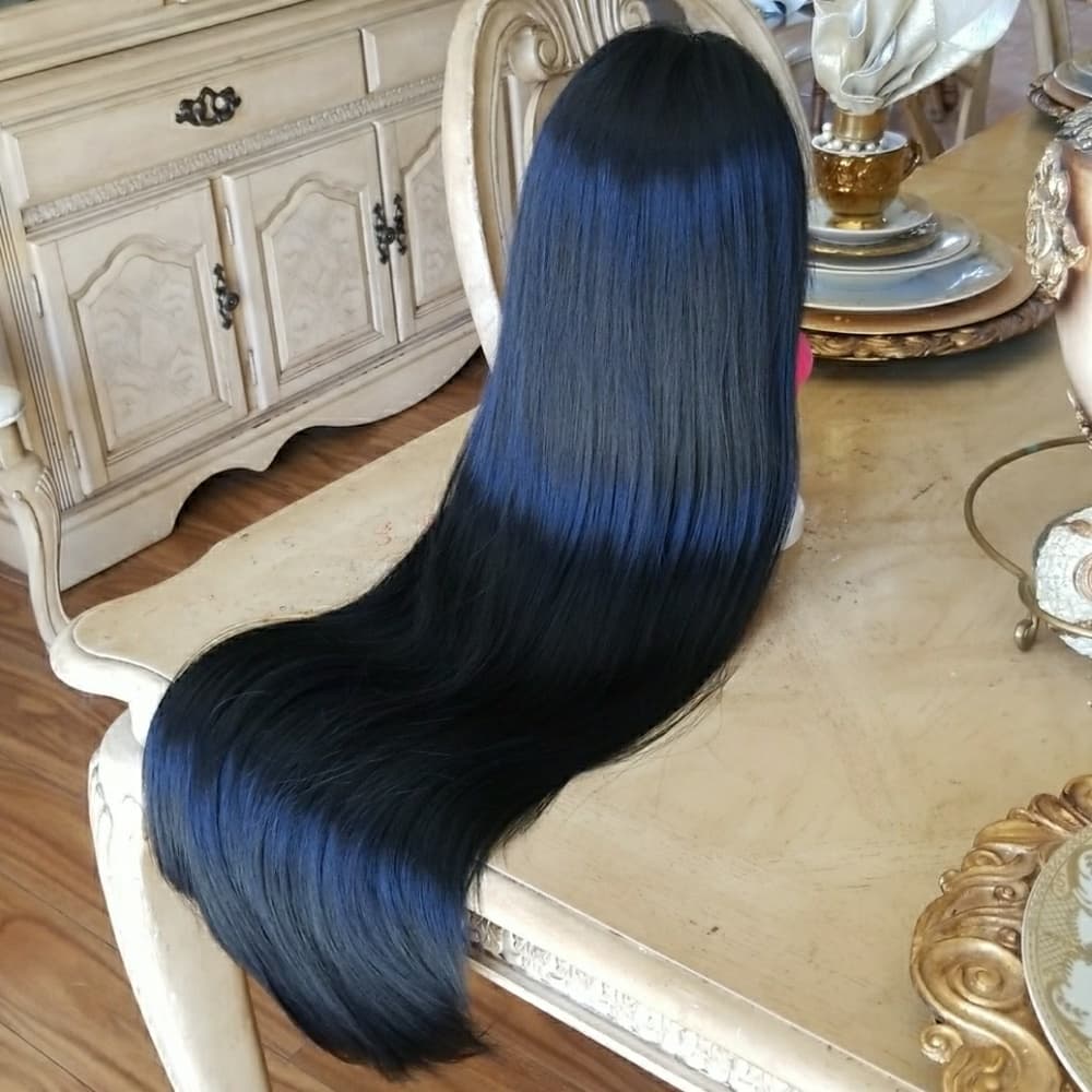 Straight Beauty LaceFront Wig 24-26 inches!! - Thumbnail 3