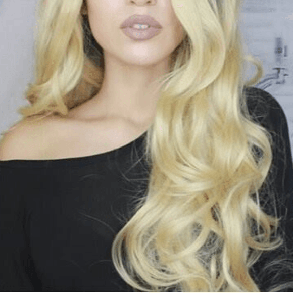 Ombre Blonde Beauty Lacefront Wig 22-26 inches!! - Thumbnail 3