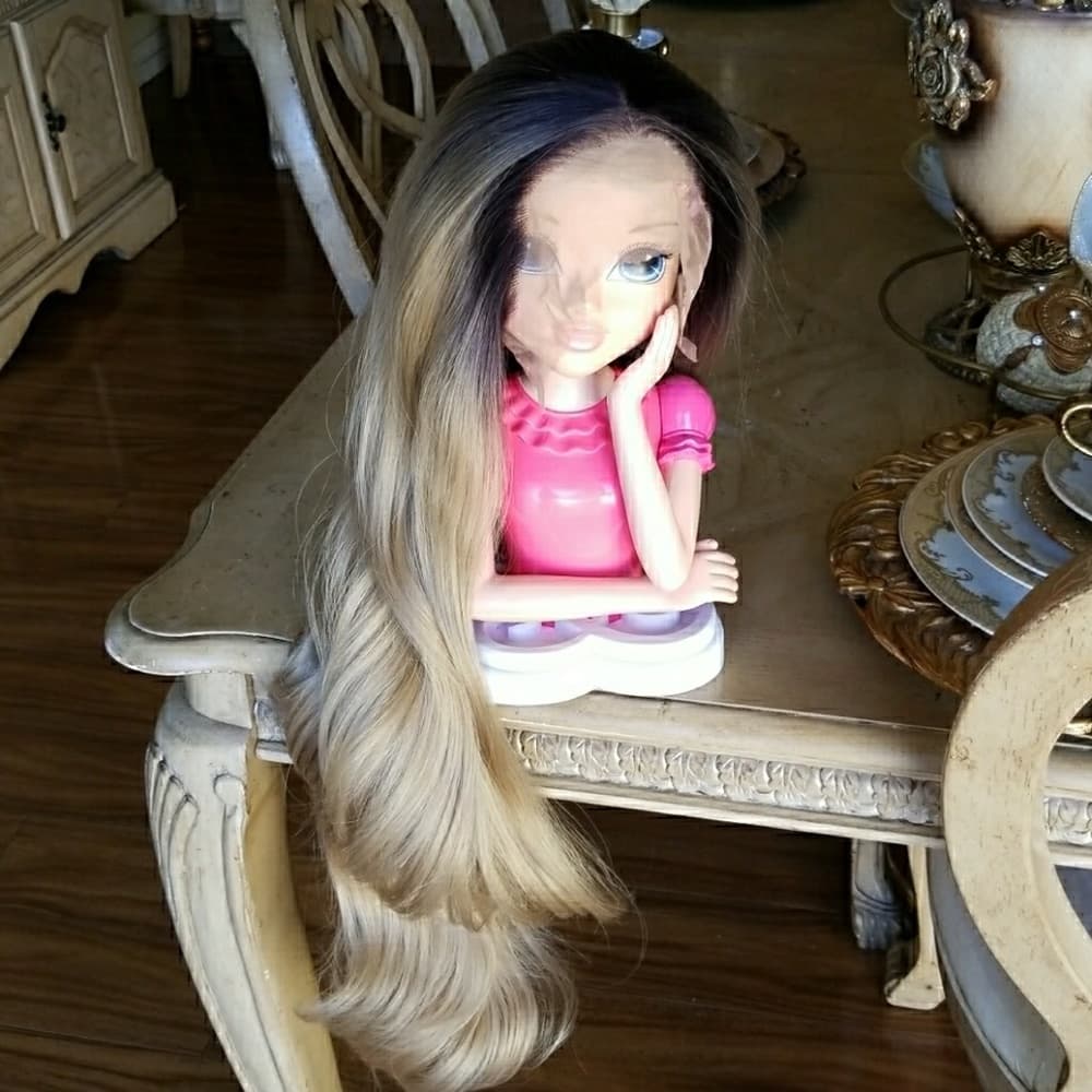 Ombre Blonde Beauty LaceFront Wig Wig 24-26 inches - Thumbnail 7