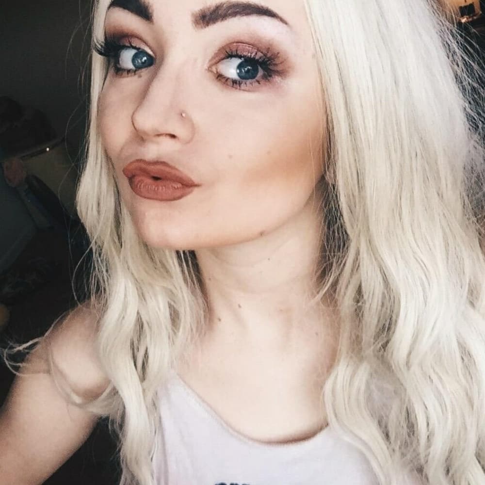 Blonde Beauty LaceFront - Thumbnail 5