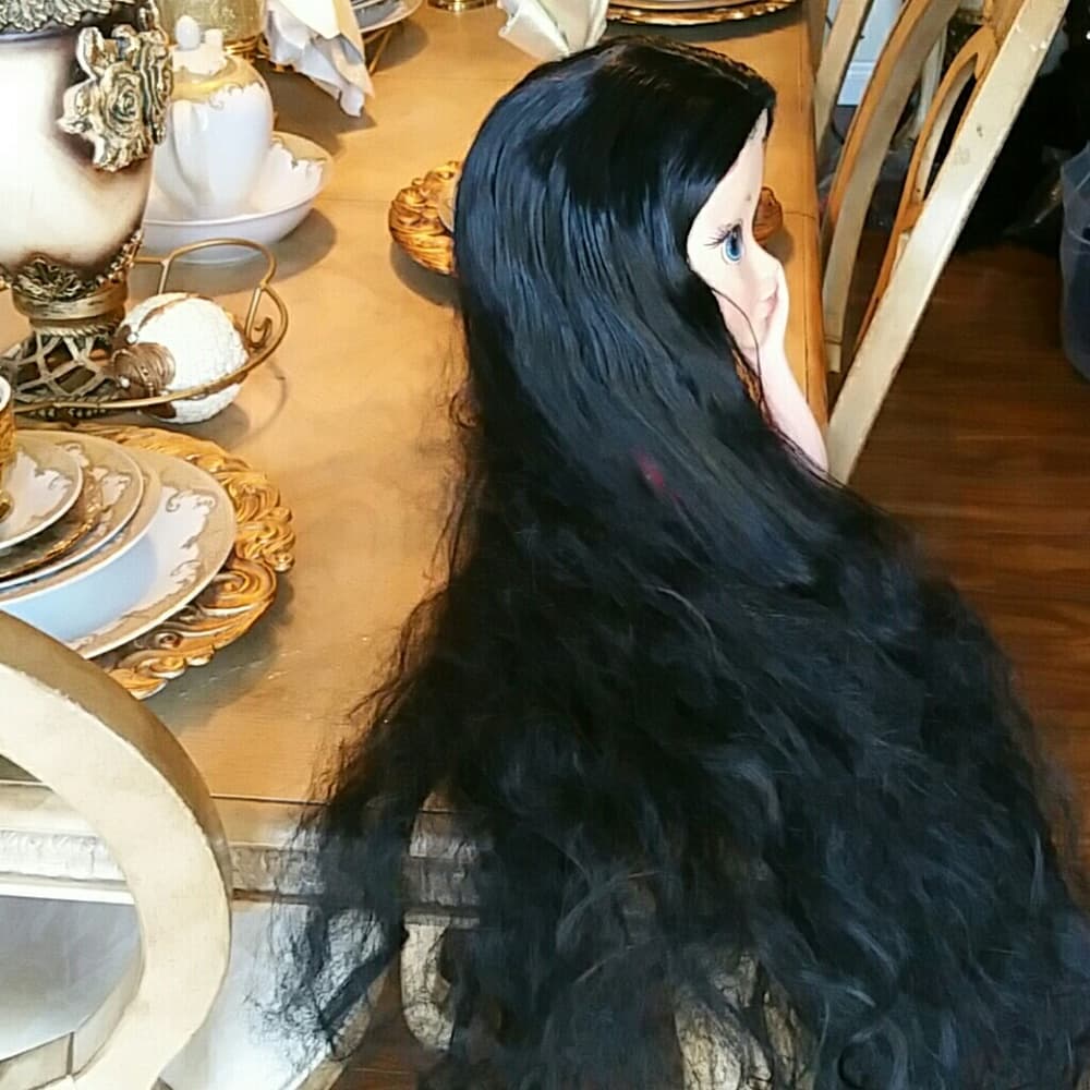 Used Loose Curly Wave Wig 26-30 inches!! - Thumbnail 5