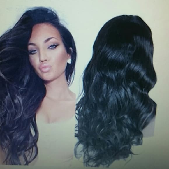 Bodywave Lacefront Wig 20-22 inches!! - Thumbnail 4