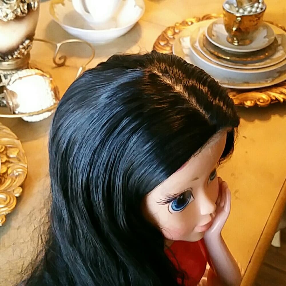 Used Loose Curly Wave Wig 26-30 inches!! - Thumbnail 6