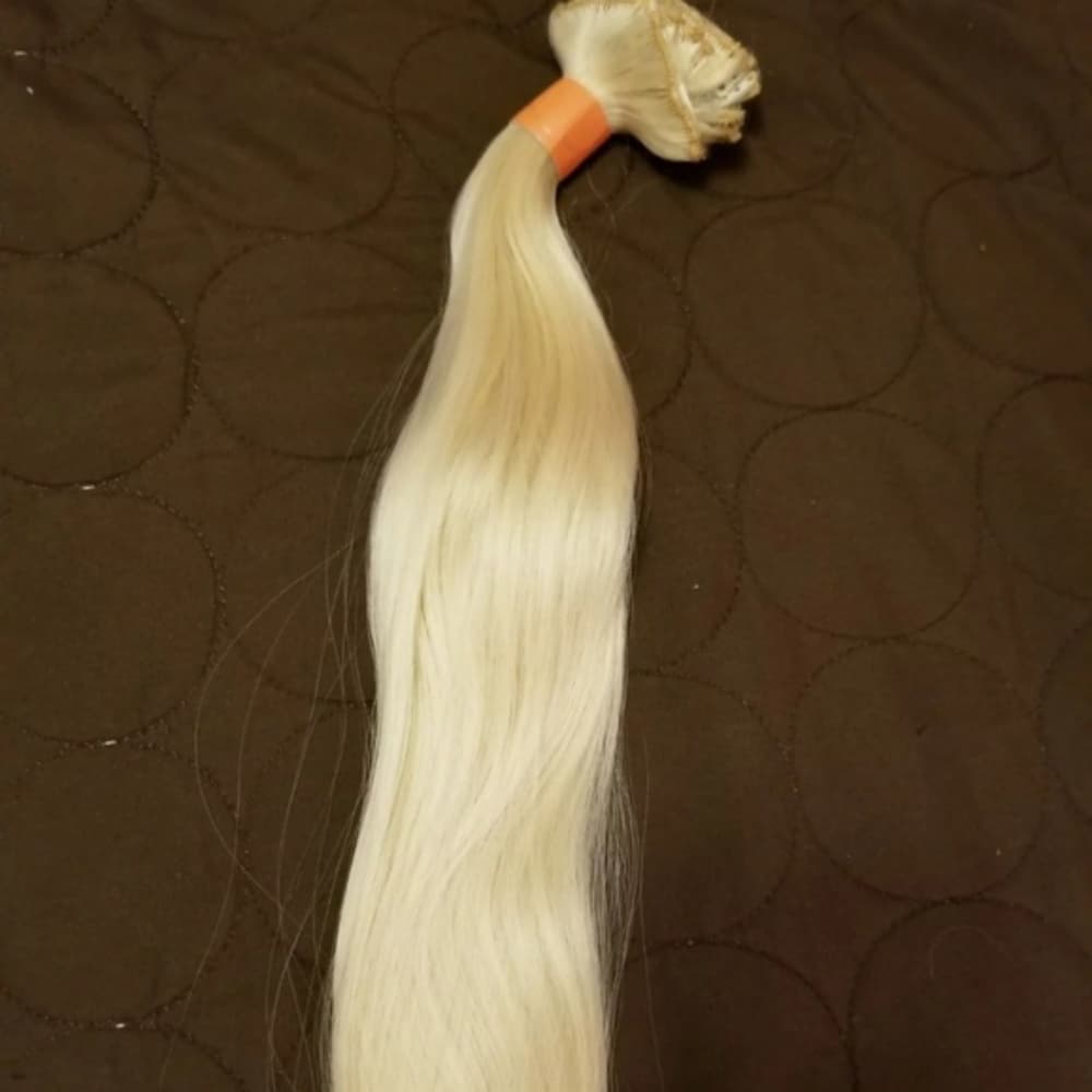Blonde Full Head Clip in Extension - Thumbnail 4