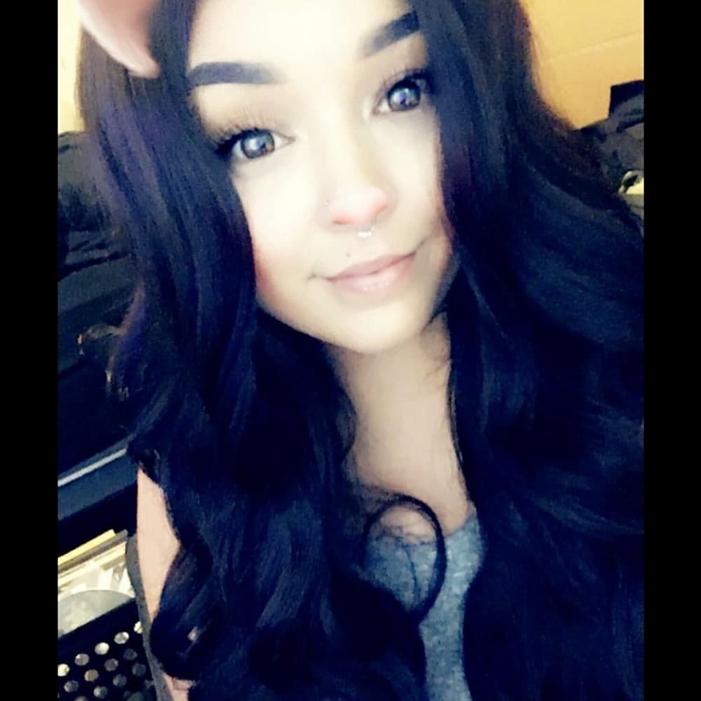 Wavy Beauty Wig 24 inches #2 - Thumbnail 7