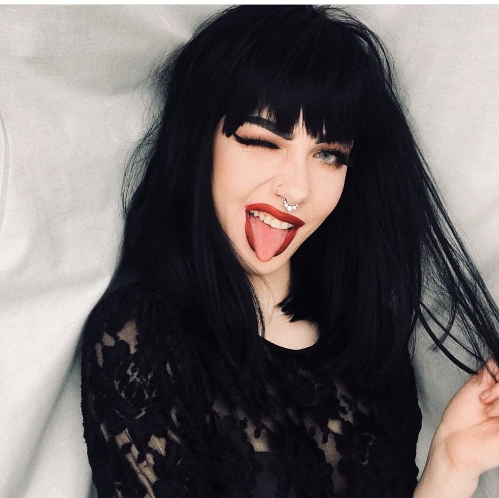 Black Bob Beauty Lace Front Wig - Thumbnail 2