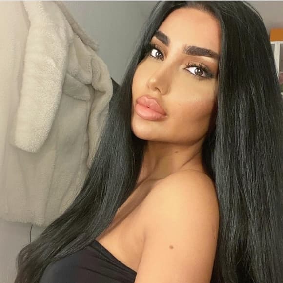 Straight Lace Front Wig - Thumbnail 3