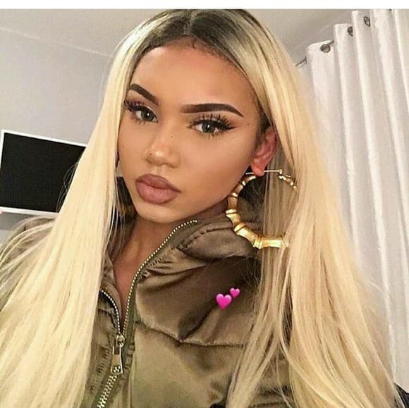 Ombre Blonde Beauty LaceFront Wig - Thumbnail 2
