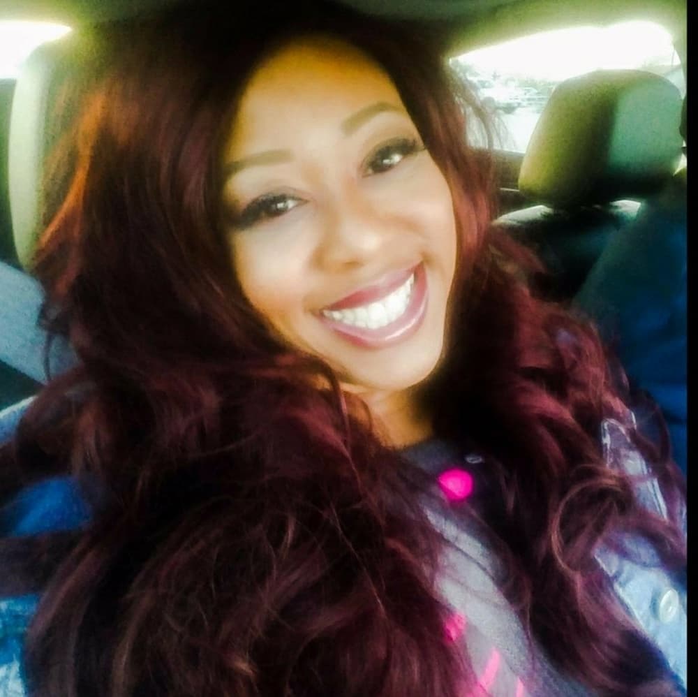 Burgundy Body Wave LaceFront Wig 22-26 inches!! - Thumbnail 2