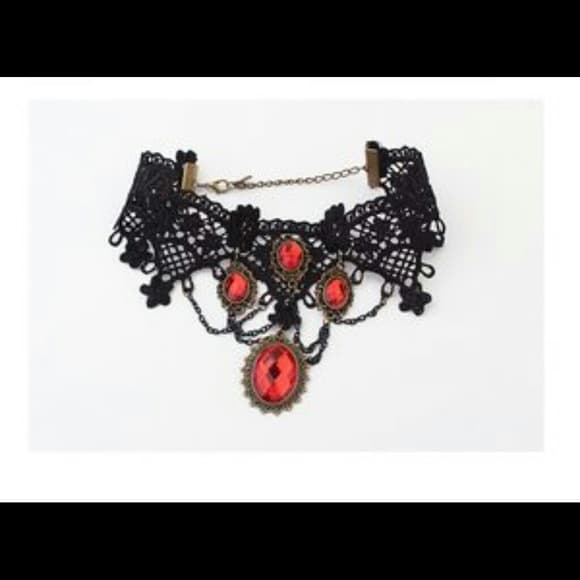 Beautiful Red Vintage Rhinestone Beauty Choker
