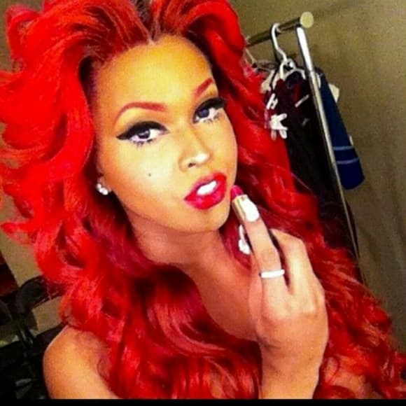 Red Beauty LaceFront Wig 22-26 inches!! - Thumbnail 6