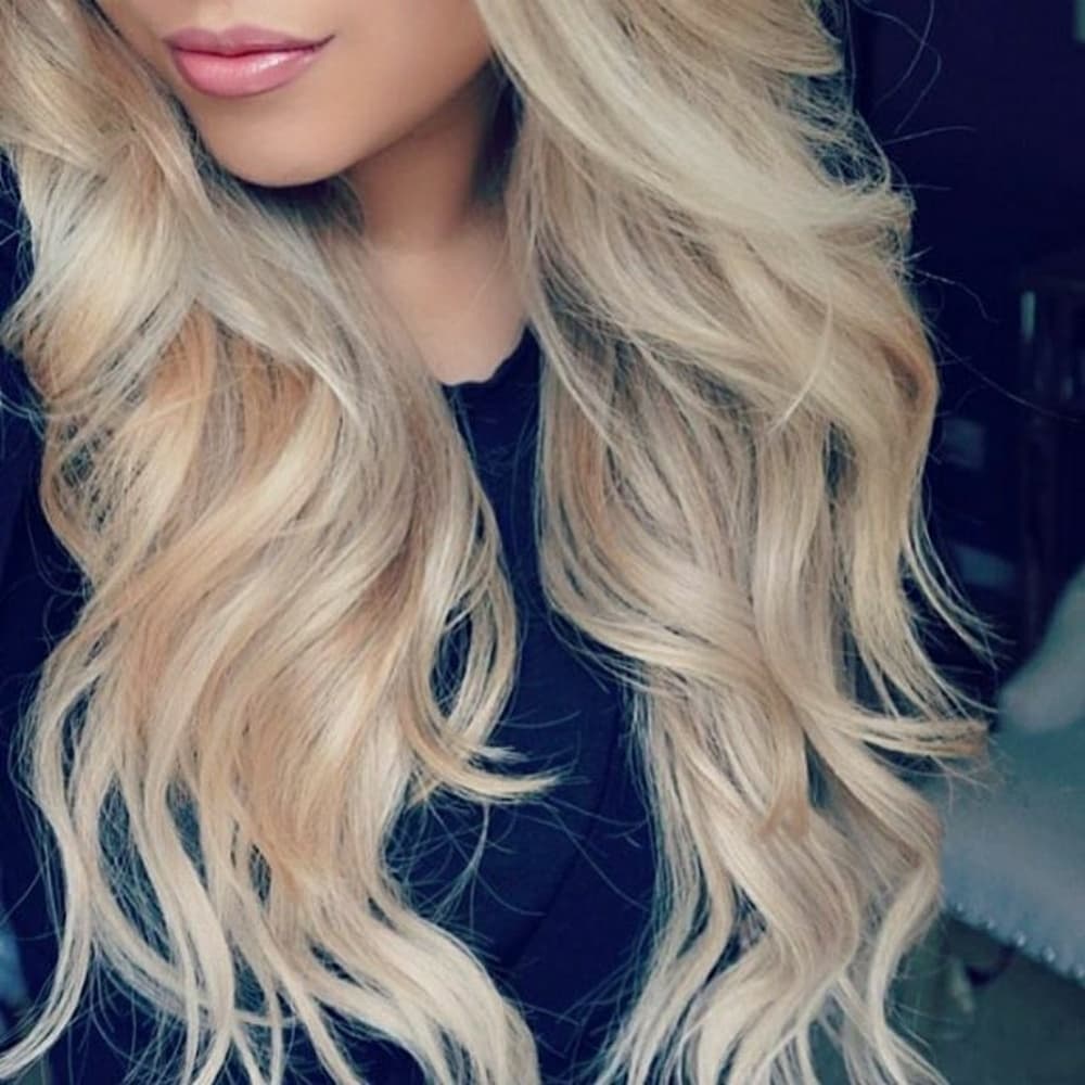 Blonde BeautyWavy Full Head Clip In Extension #613 - Thumbnail 2