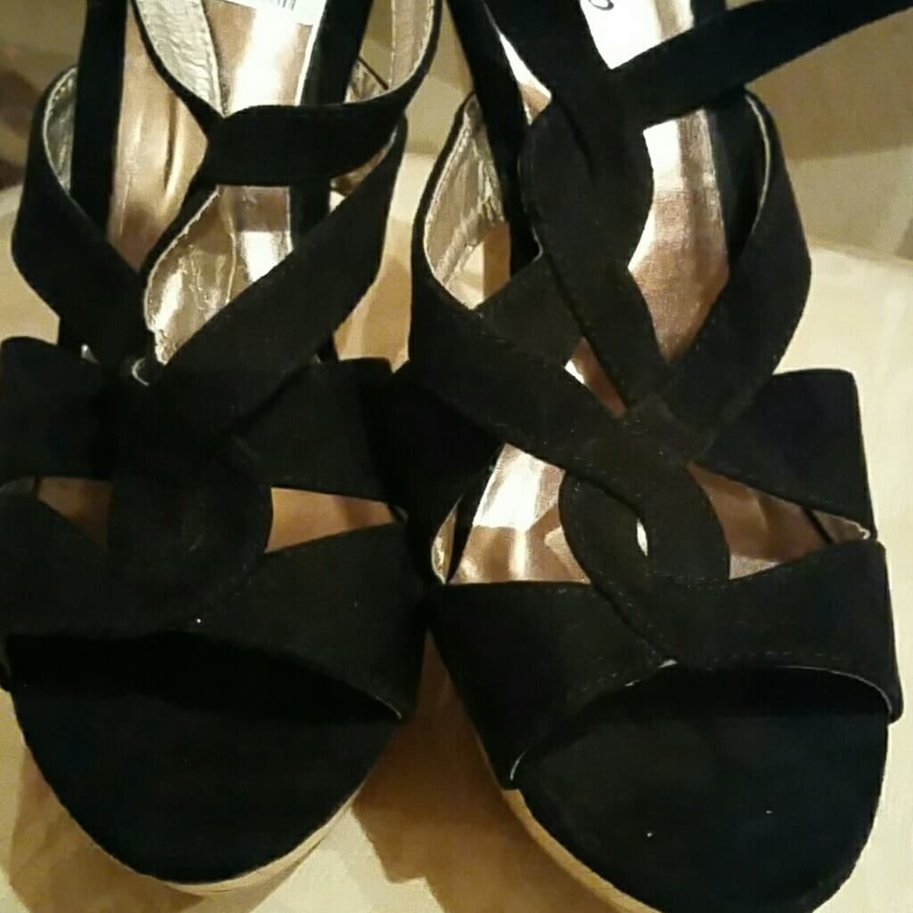 Brand New Black Heels - Thumbnail 3