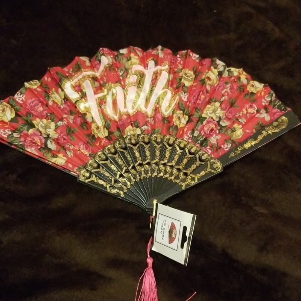 Foldable Fans Bundle-You receive 5 - Thumbnail 2