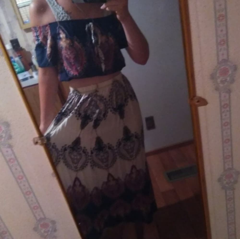 Two Piece Outfit Totem Print - Thumbnail 2