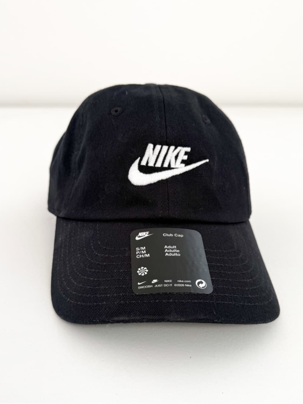 New Nike Club Adjustable Logo Baseball Cap Black White S/M Swoosh - Thumbnail 2
