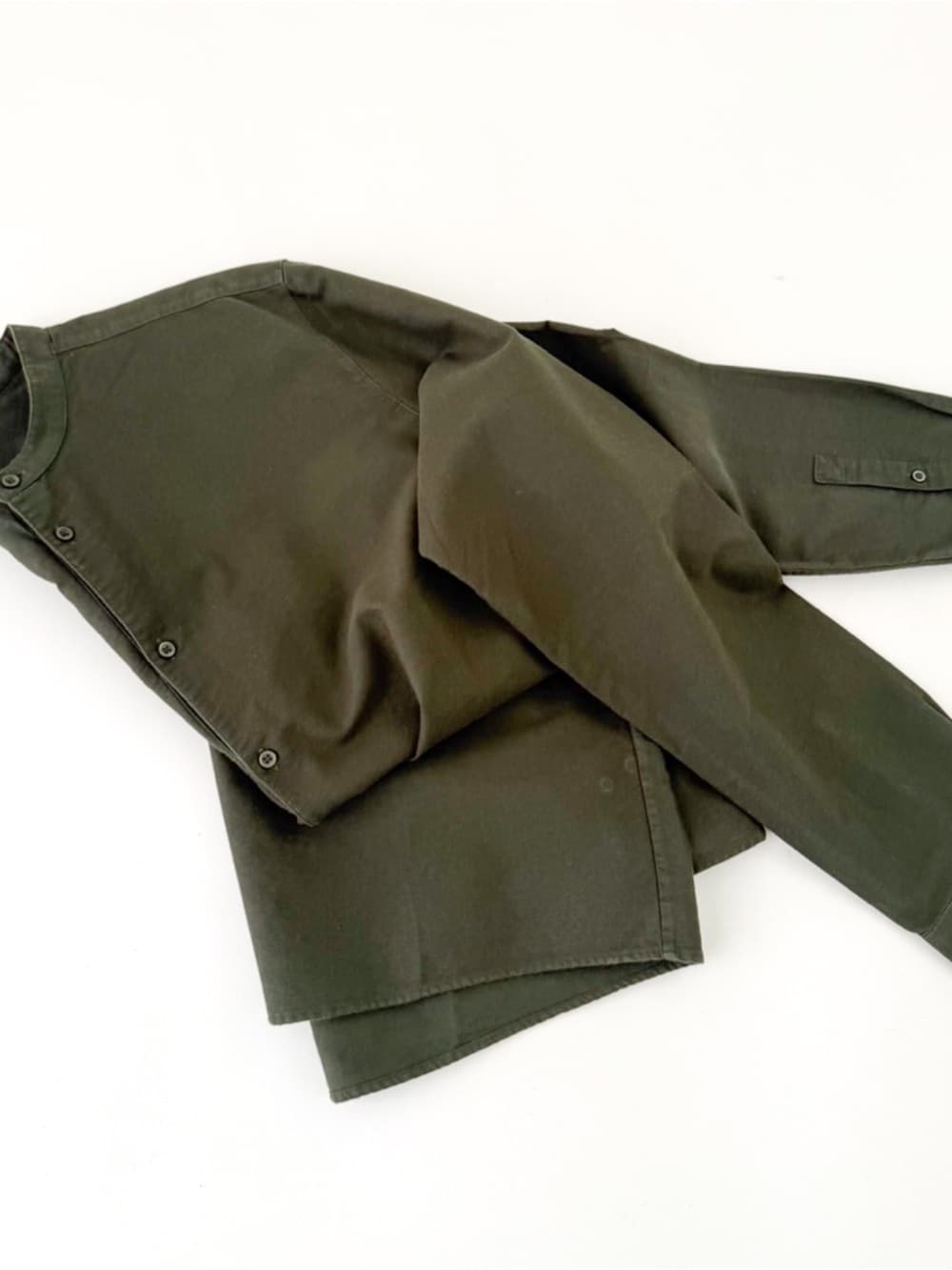 New COS Men's Olive Green Band Collar Shirt Quarter Button Twill Size L Men's - Thumbnail 8