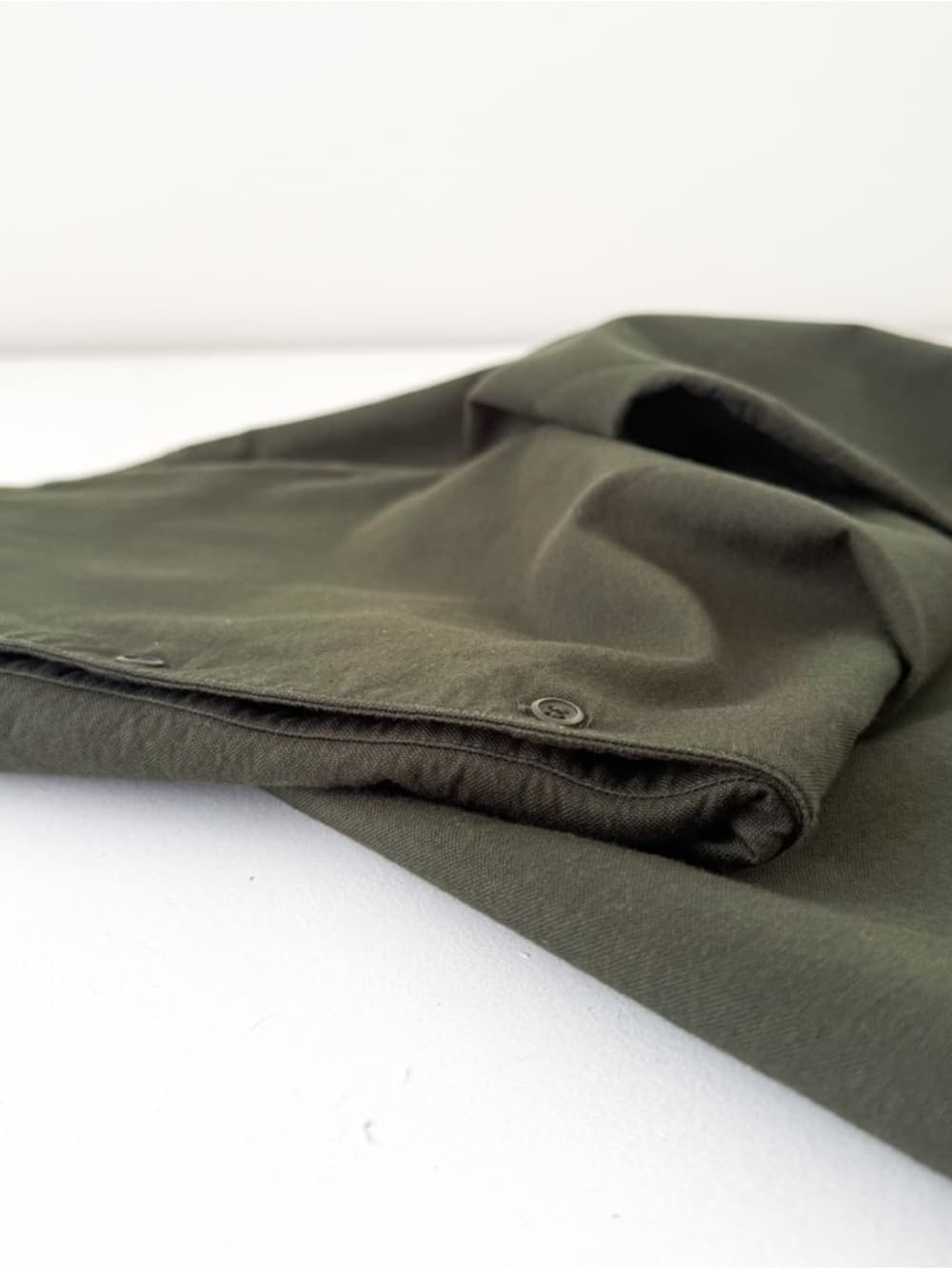 New COS Men's Olive Green Band Collar Shirt Quarter Button Twill Size L Men's - Thumbnail 11