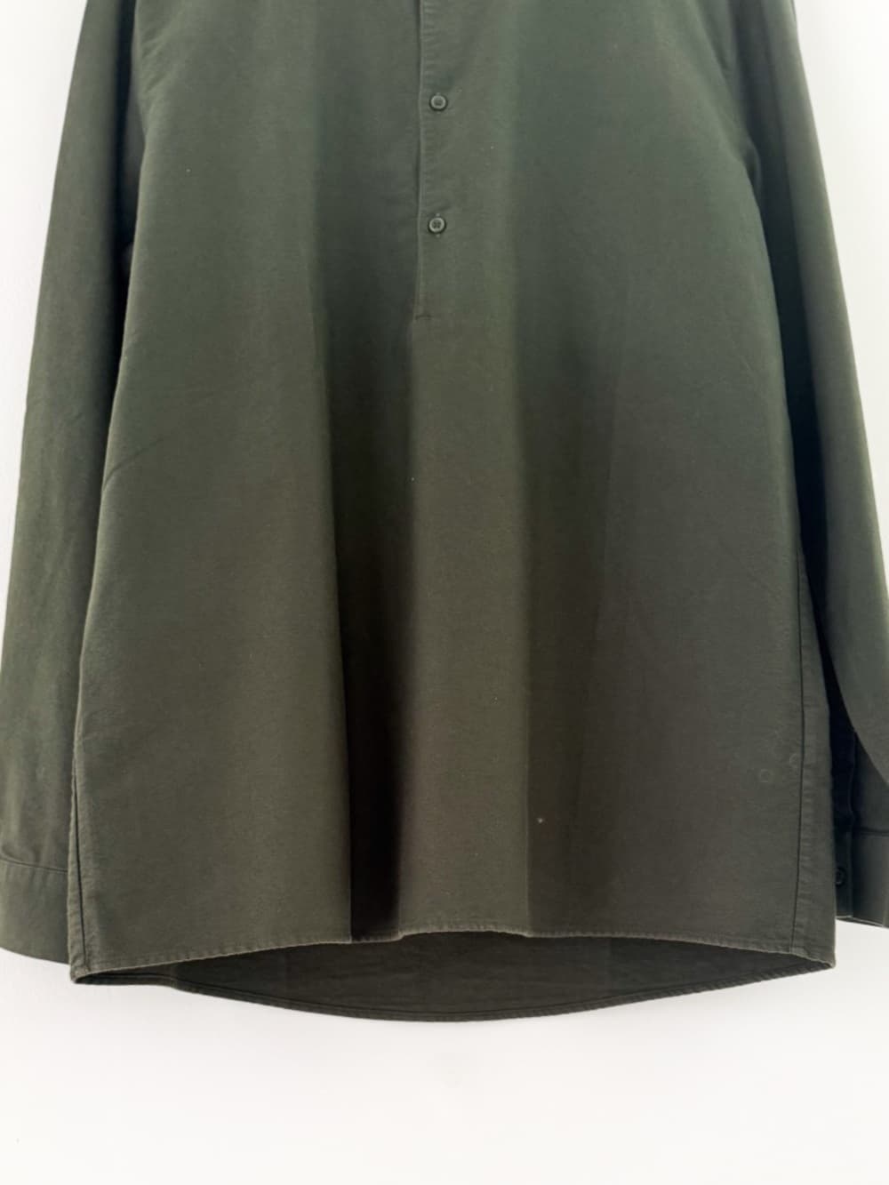 New COS Men's Olive Green Band Collar Shirt Quarter Button Twill Size L Men's - Thumbnail 6
