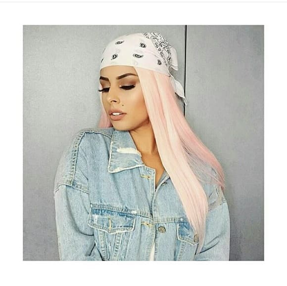 Pink Beauty Lacefront Wig 22-24 inches!! - Thumbnail 7