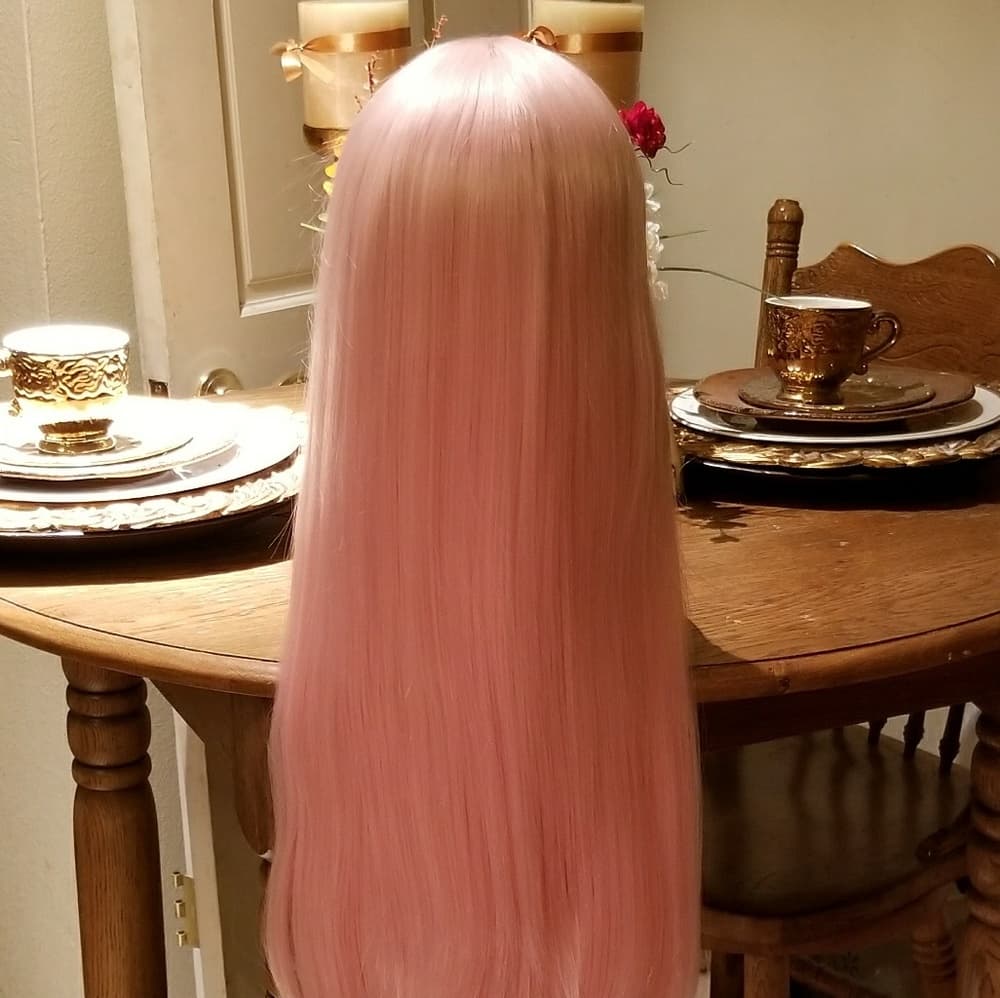 Pink Beauty Lacefront Wig 24-26 inches!! - Thumbnail 3
