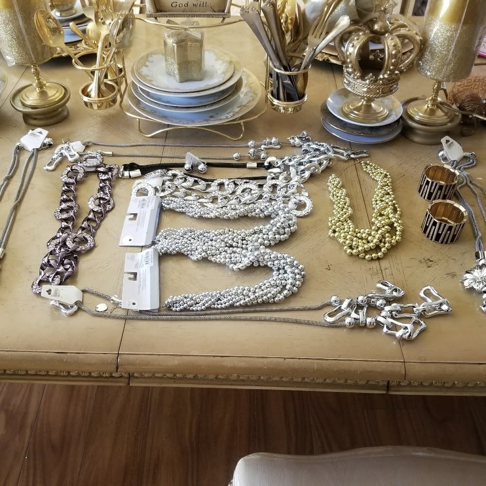 Vintage Jewelry Bundle 17 pieces Brand New - Thumbnail 4
