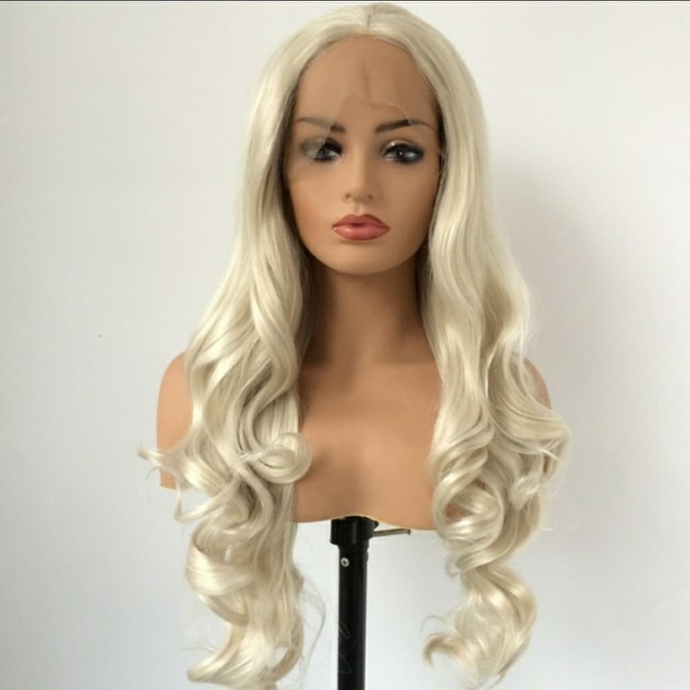 Blonde Beauty LaceFront Wig 22-26 inches!! - Thumbnail 6