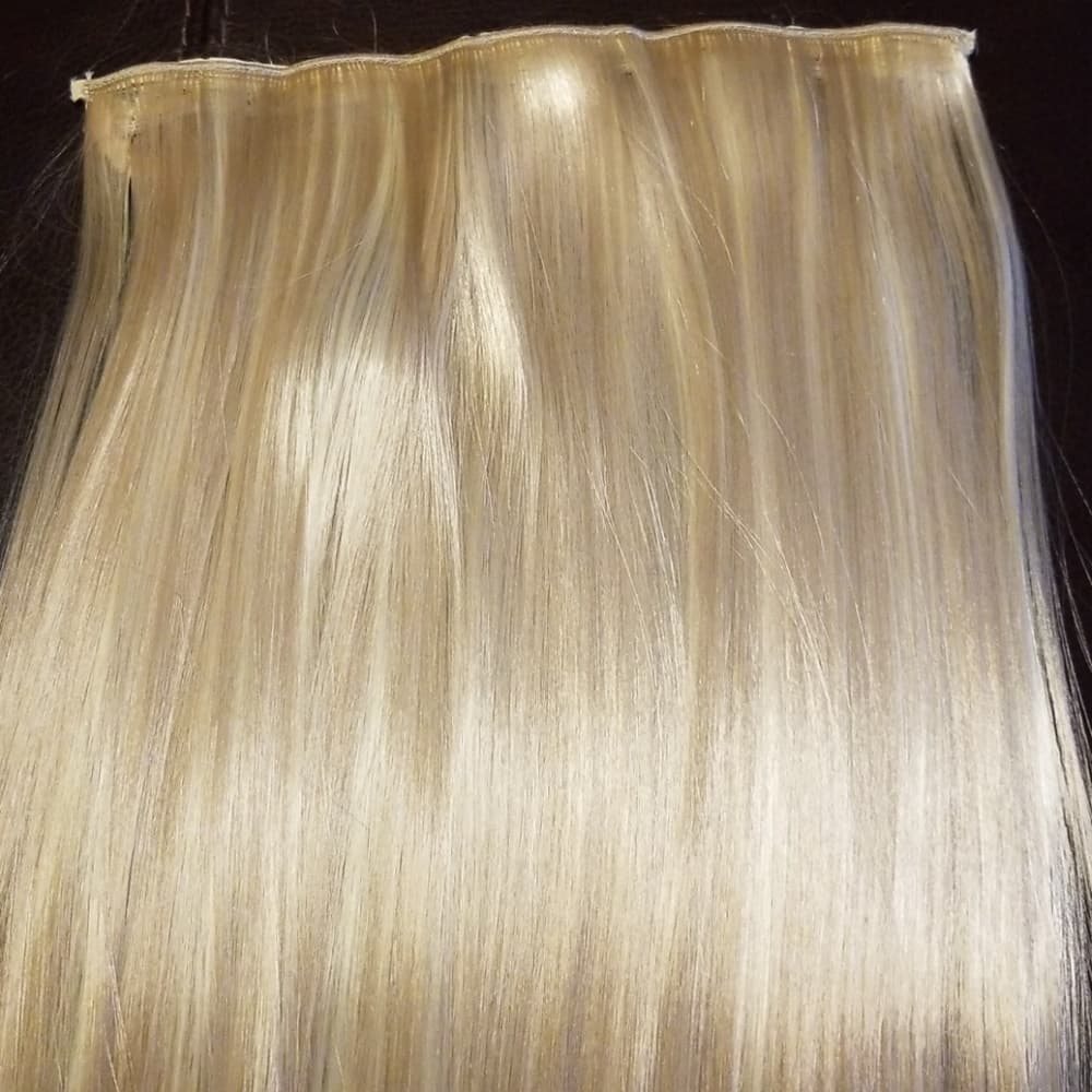 (2)Blonde OnecPiece Full Head clip in Extension