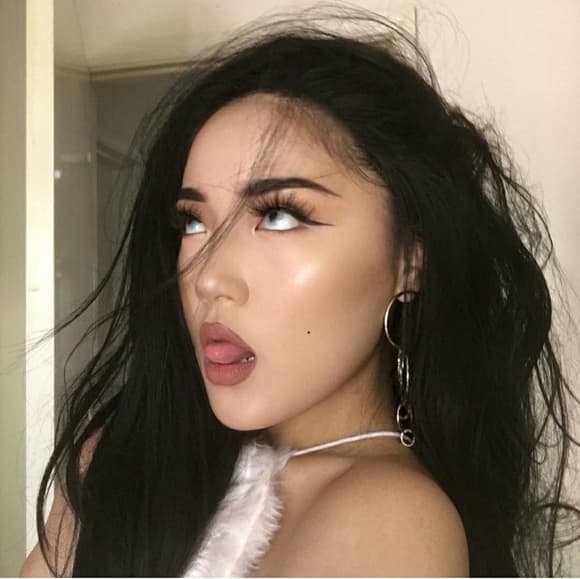 Dark Brown Beauty Lacefront Wig - Thumbnail 2