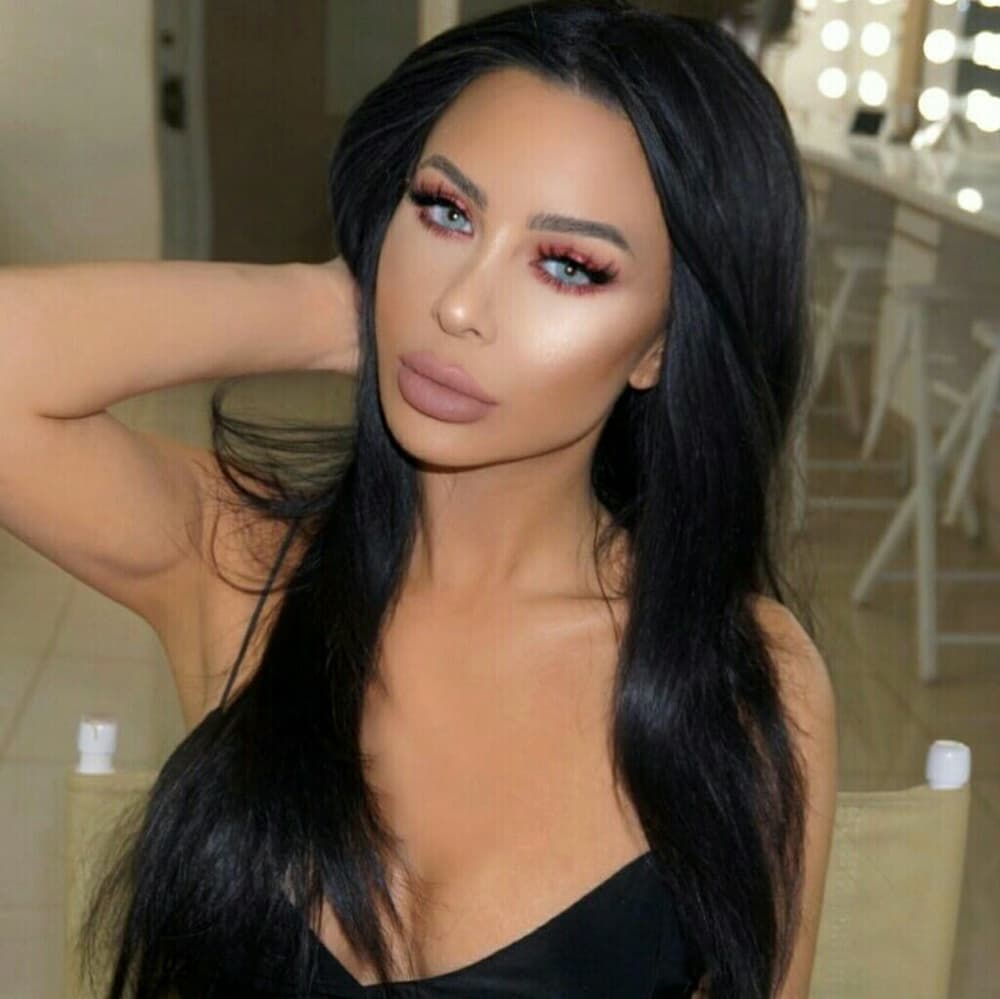 Black Beauty Lace Front Wig 24-26 inches!! - Thumbnail 4
