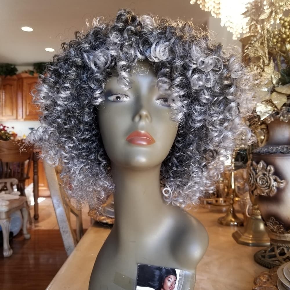 Gray Black Beauty Full Wig - Thumbnail 2