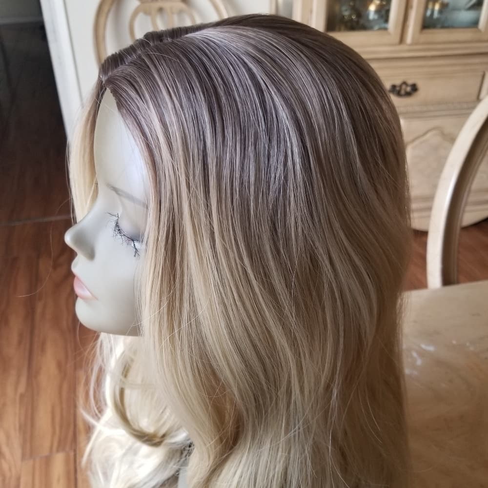 Ombre Blonde Beauty Wig