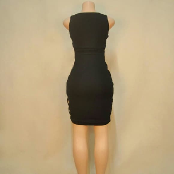 Black Hollow Out Dress - Thumbnail 3