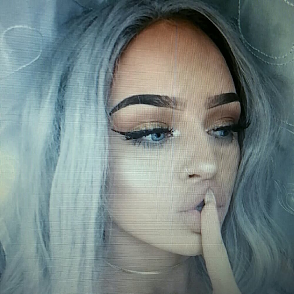 Gray Beauty Lacefront Wig - Thumbnail 3