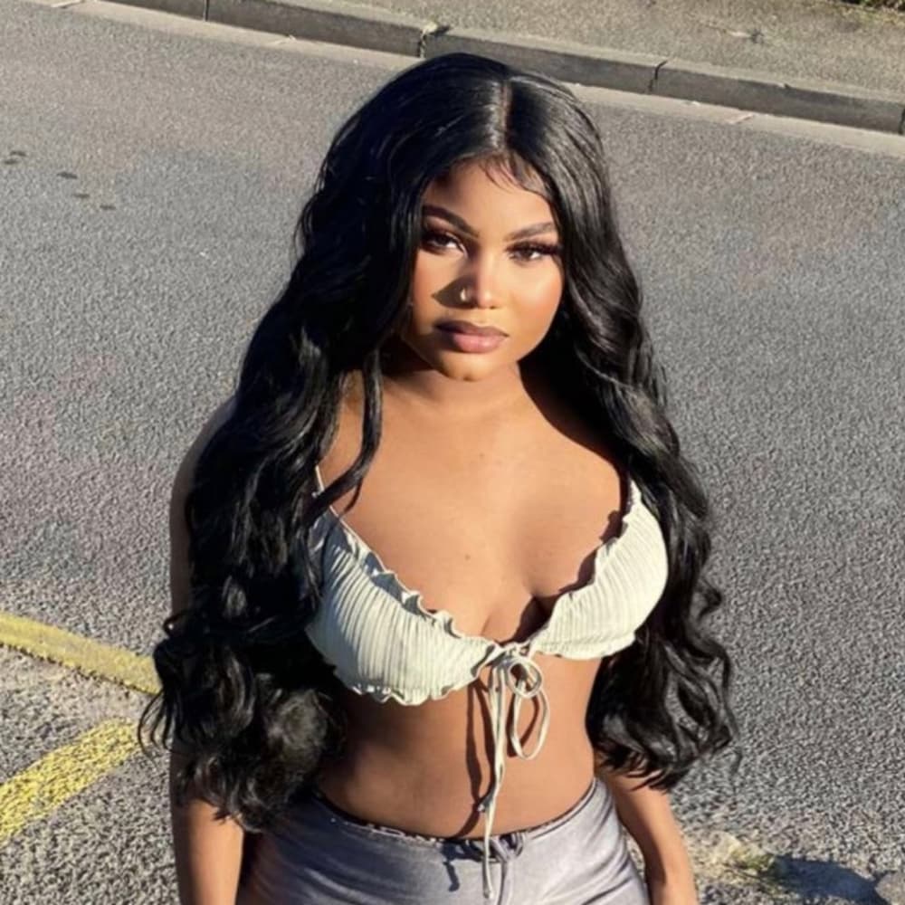 Black Wavy Beauty Lace Front Wig