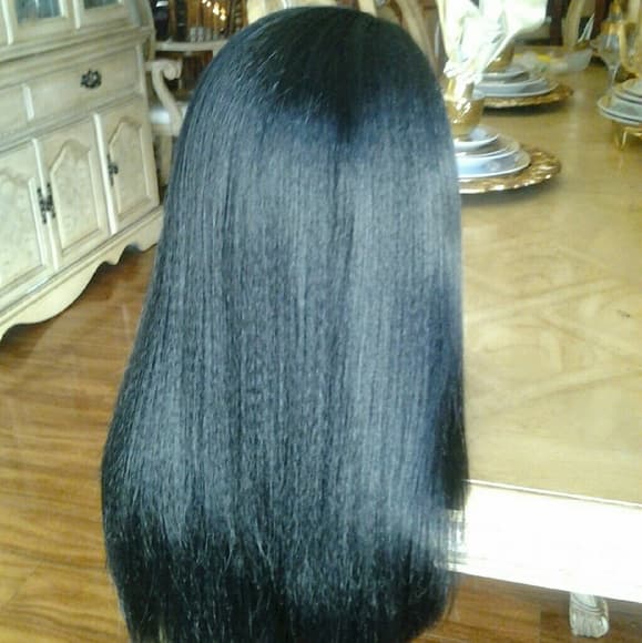 Yaki Lacefront Wig 20-24 inches!! - Thumbnail 3