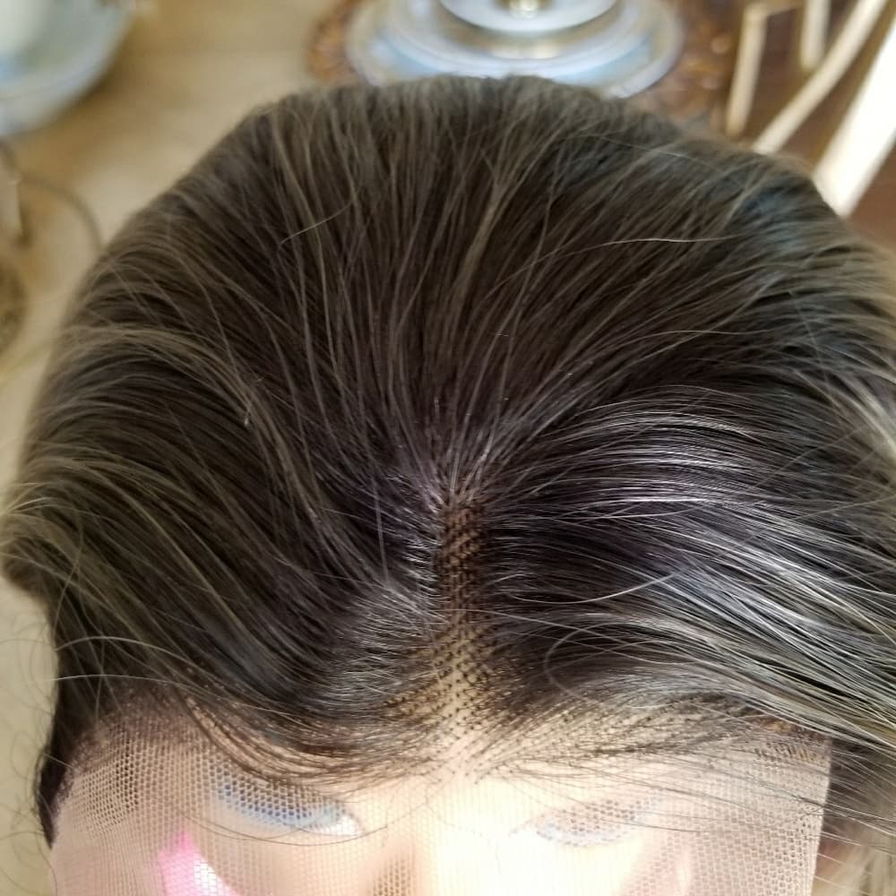 Ombre Blonde Beauty LaceFront Wig 22-26 inches!! - Thumbnail 2