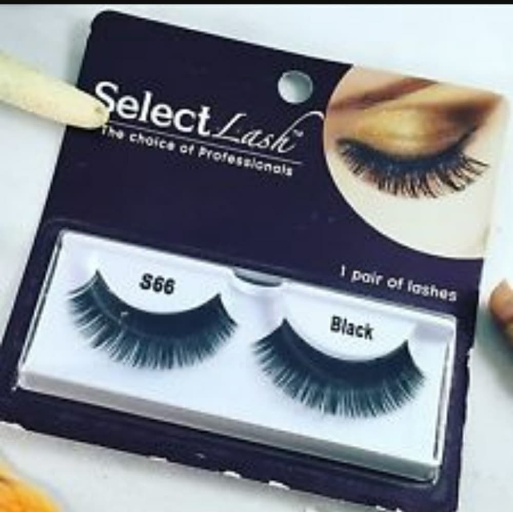Beautiful Thick Eyelashes