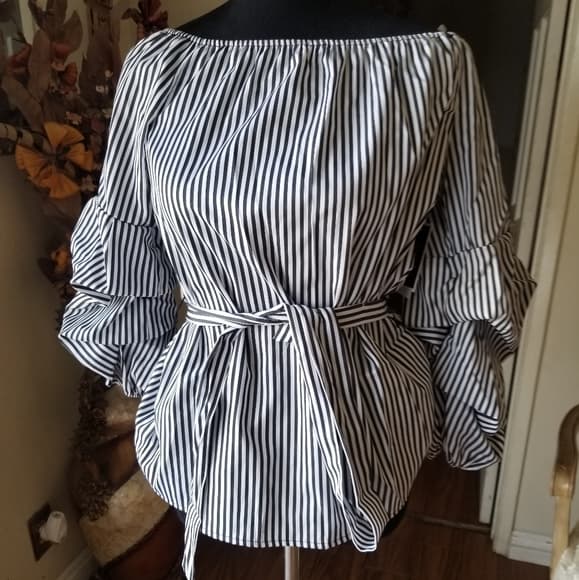 Beautiful Black and White striped Shirt - Thumbnail 10