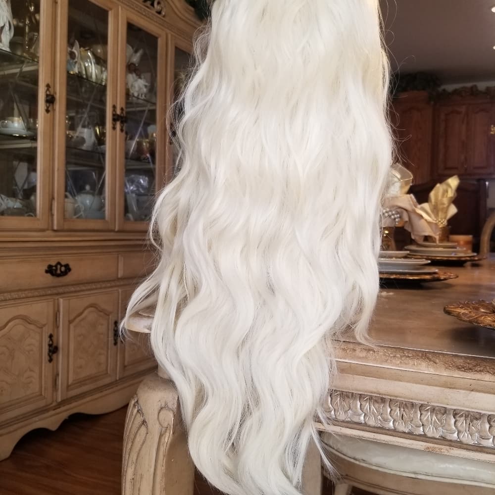 White Blonde Wavy Lace Front Wig 22-24 inches - Thumbnail 9