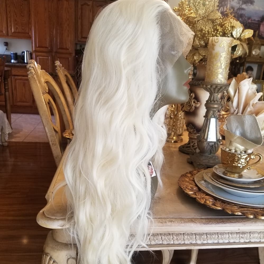 White Blonde Wavy Lace Front Wig 22-24 inches - Thumbnail 11